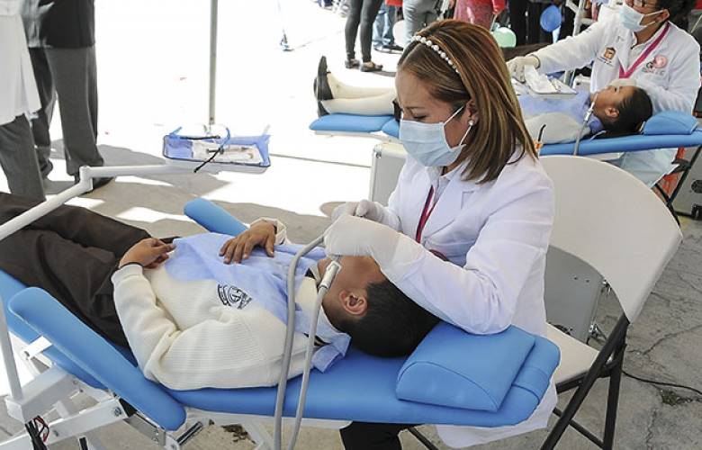 Otorgan primer lugar a ISEM por combate a caries
