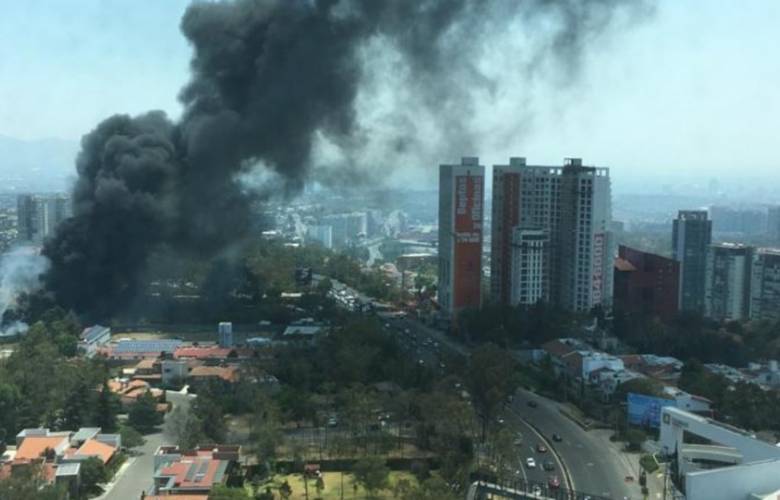 Reportan incendio en la México - Toluca 