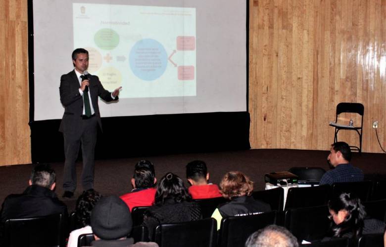 Ofrece especialista Panorama general sobre las actividades para combatir la corrupción en el Estado de México