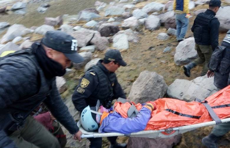 RESCATA SSEM A UNA MUJER LESIONADA EN EL NEVADO DE TOLUCA