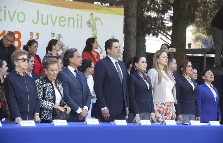 Destaca alcalde de Metepec promoción del deporte al interior de instituciones educativas