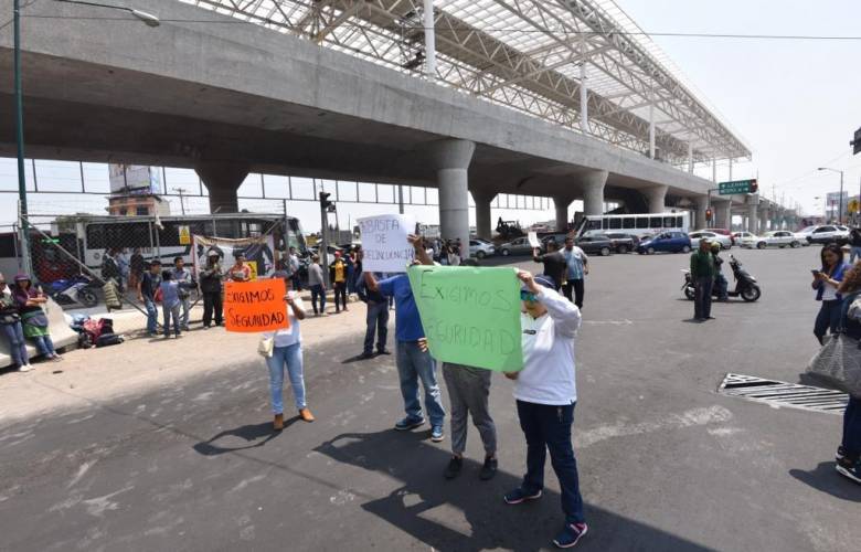 Se quejan de inseguridad y hacen tráfico en plena Contingencia Ambiental