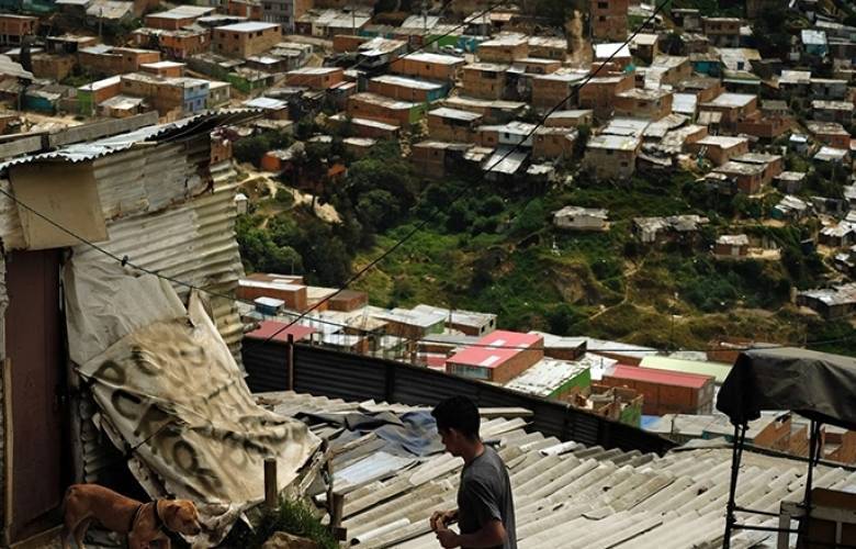 Dos de cada tres familias necesitan mejor vivienda: Banco Mundial