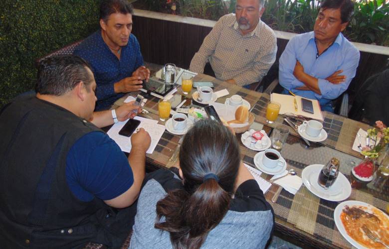 CAMPESINOS QUIEREN ESCUCHAR  PROPUESTAS PARA EL CAMPO