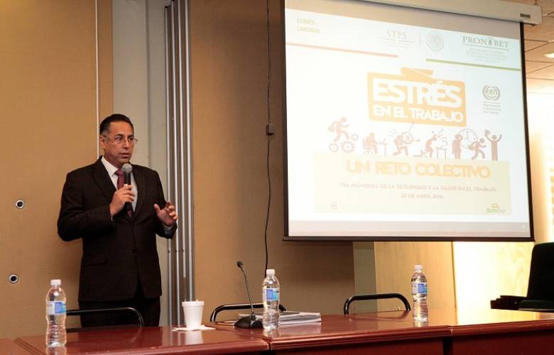 Estrés afecta a 43% de empleados mexicanos