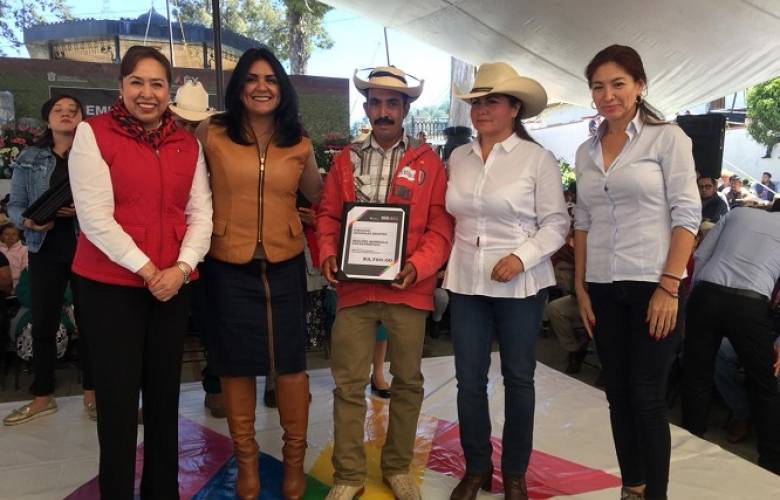 Benefician a más de 3 mil productores mexiquenses con entrega de seguro agrícola catastrófico