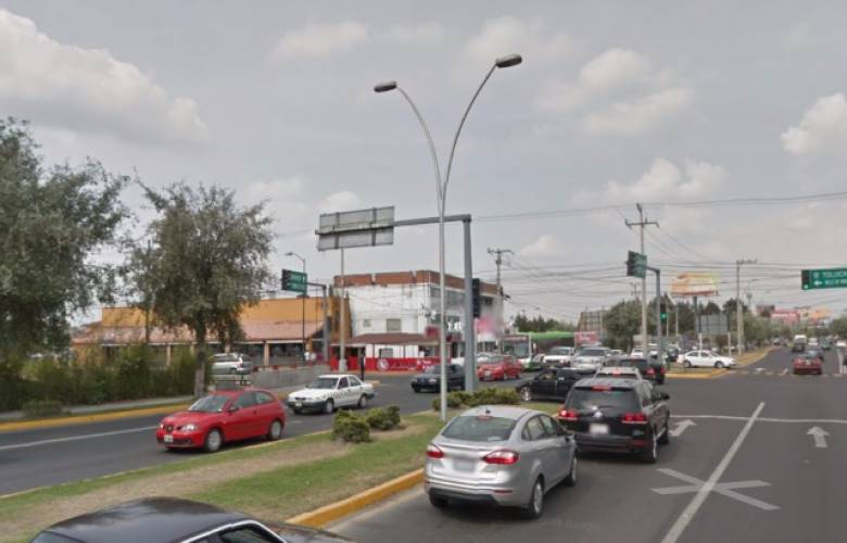 Cierre parcial en  Av. Tecnológico y av. Las Torres, por obras del tren interurbano México-Toluca 