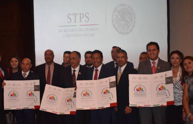 Zinacantepec recibe distintivo empresa incluyente 