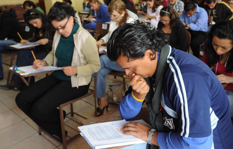 Rechaza SEP suspender evaluación a maestros