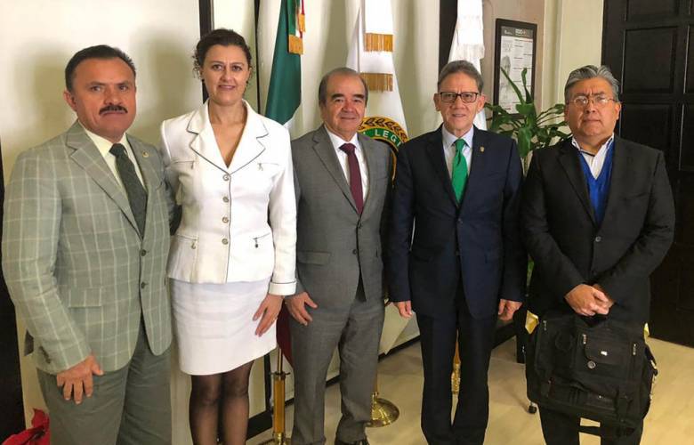 Se reúnen Diputados Locales con Rector de la UAEM