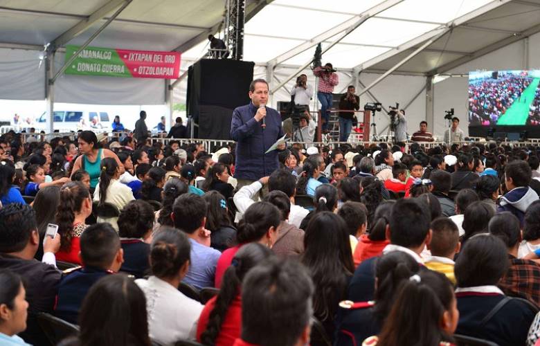 Niños y jóvenes mexiquenses se incorporaron al sistema educativo estatal: Eruviel Ávila