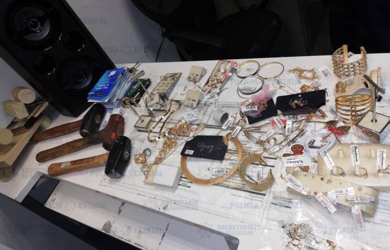 Aprenden a probables responsables de asalto a tienda departamental 