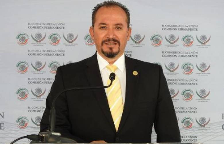 Elijen diputados del PRD a Omar Ortega como su coordinador