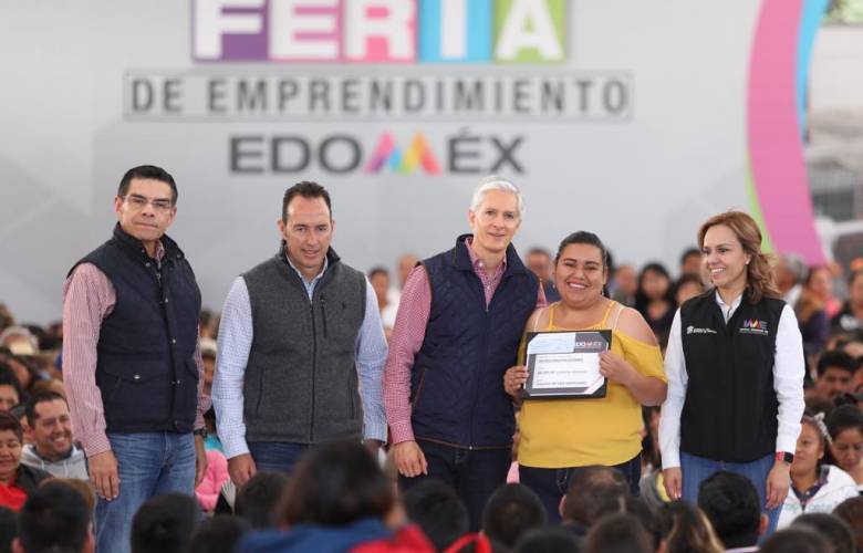 Inaugura Feria de Emprendimiento en Valle de Bravo