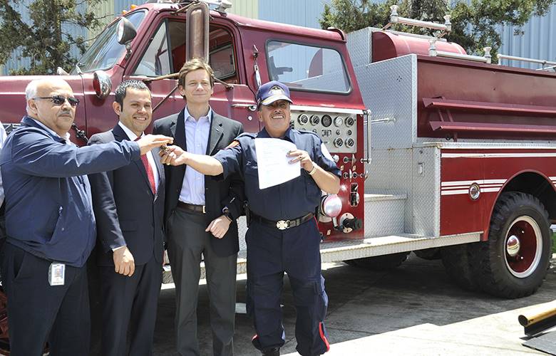 Cuenta Izcalli con nuevo camión auto bomba