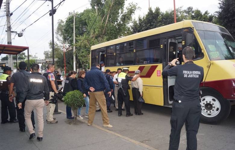 Operativo rastrillo en Naucalpan y Tlalnepantla deja 108 detenidos