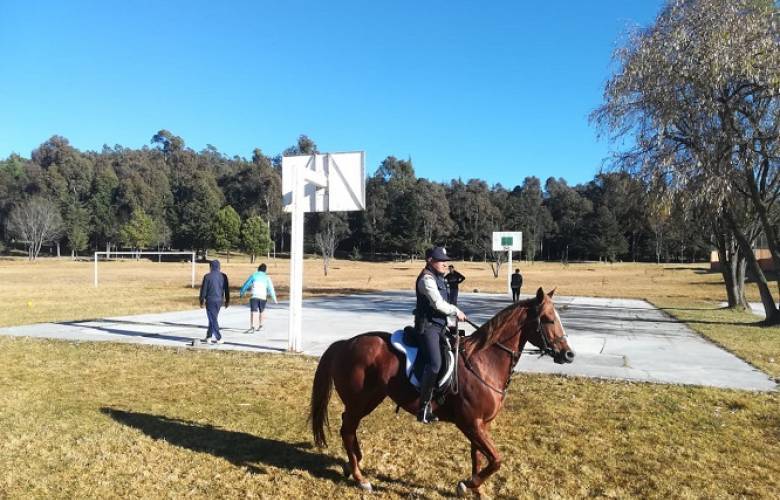 Protege policía municipal centros recreativos de Toluca