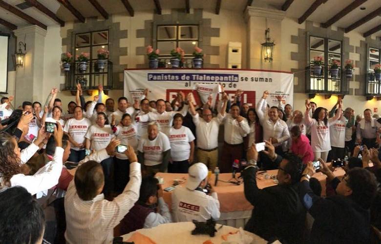 Renuncian decenas de panistas en Tlalnepantla se unen a militancia de Juntos haremos historia