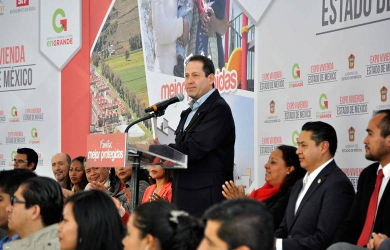 Anuncia eruviel ávila apoyo para que maestros mexiquenses adquieran viviendas