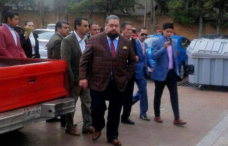 Entrega tassio ramírez cámaras de videovigilancia en otzolotepec