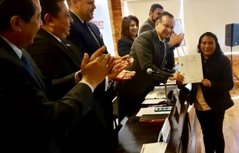 Firma SEMOV convenio con asociaciones distribuidoras y productoras de vehículos