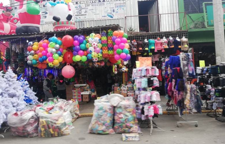 CANACO Toluca hace un llamado a las autoridades de Toluca a combatir el ambulantaje