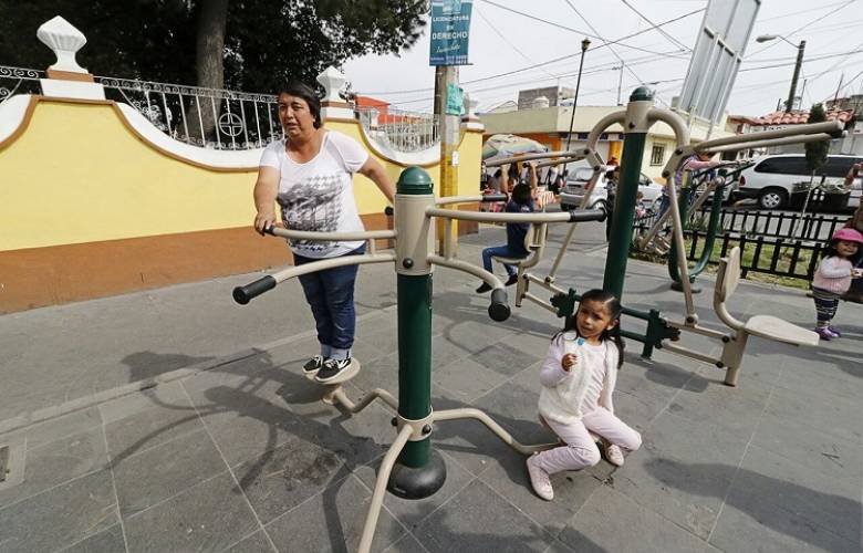 Fomenta gobierno de Toluca el deporte con Gimnasios al aire libre 
