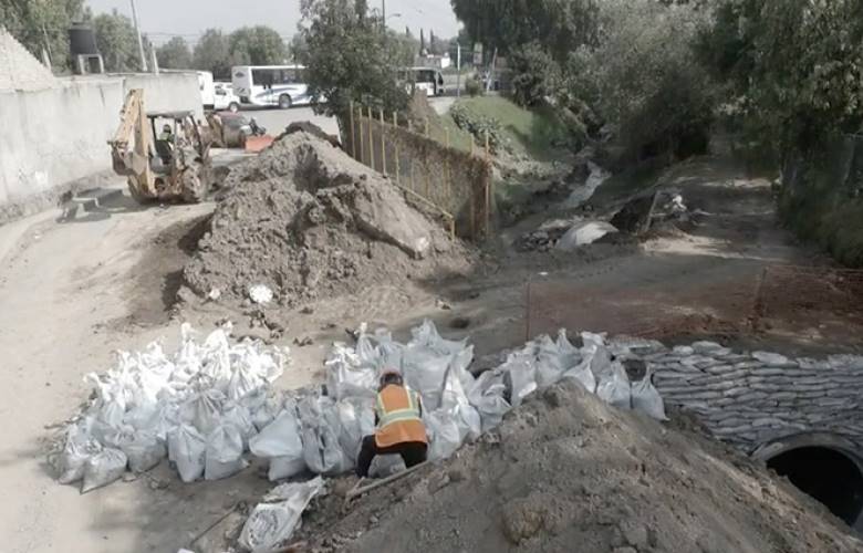 Construye EDOMEX colector pluvial en atizapán