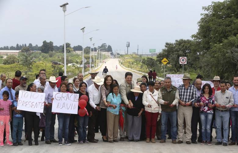 Mejoran movilidad y conectividad para cuatro comunidades de Metepec