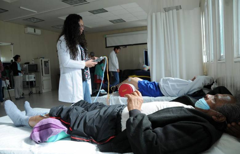 Benefician a más de 433 mil adultos mayores en el EDOMÉX