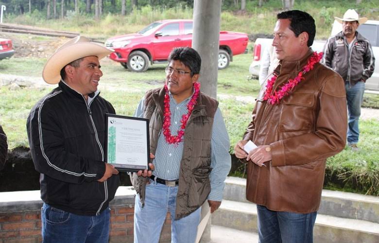 Contribuye UAEM al desarrollo de los mexiquenses y la sociedad en general
