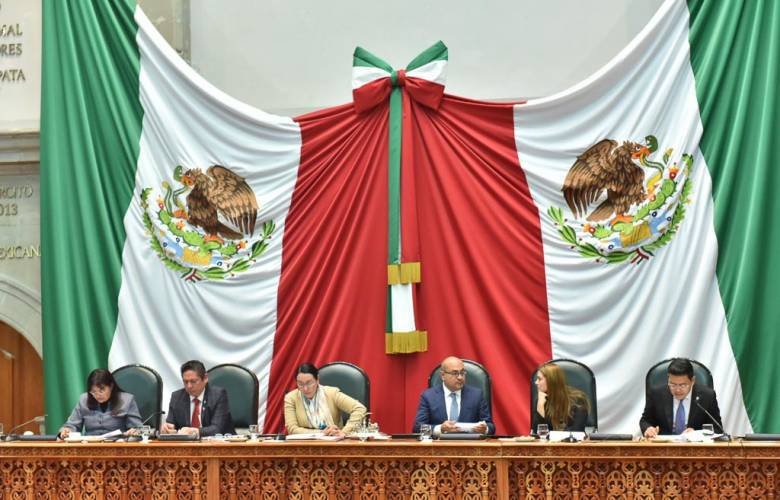 Karina Labastida Sotelo al frente de la comisión especial contra el feminicidio