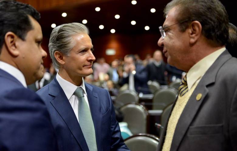 Los diputados debemos ser solidarios con los migrantes: Alfredo del Mazo 