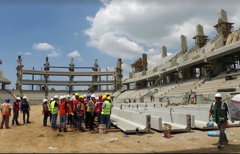 Entregan en Metepec seguros de vida para jefas de familia