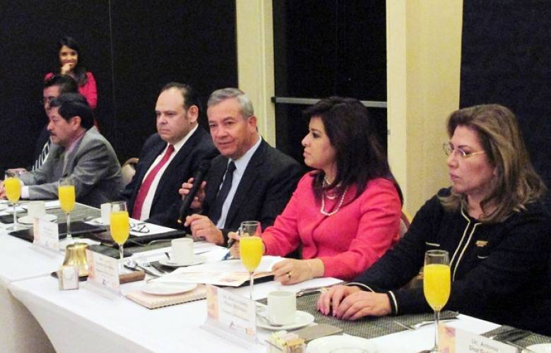 Impulsa GEM equidad de género como factor de crecimiento económico
