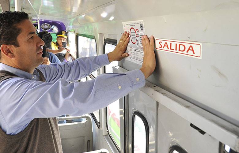Inicia programa de transporte seguro; capacitan a choferes