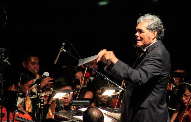 Orquesta sinfónica juvenil de la UAEM triunfa en el auditorio nacional