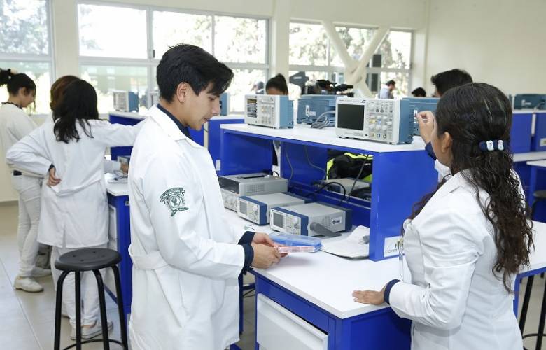 Cuenta Licenciatura en Bioingeniería Médica con equipamiento de vanguardia