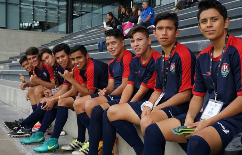 Selección tdp sub 16 enfrenta triangular en el car