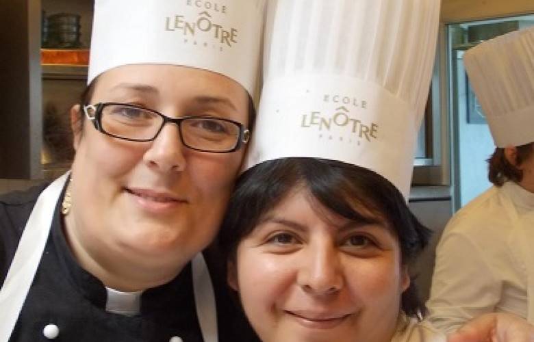 Egresada UAEM es chef ejecutivo en Ankara,  Turquía, y prepara alimentos para refugiados