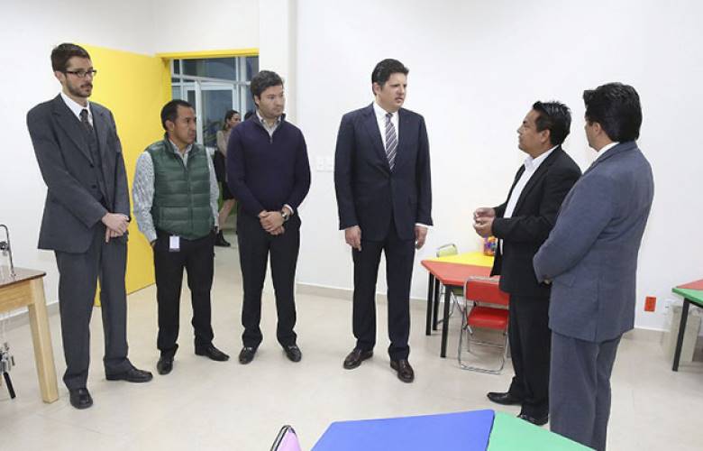 Abren opción en el cree para vecinos de Metepec que requieran rehabilitación especial