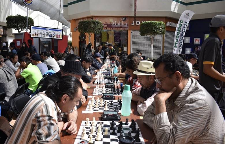 Compiten en Metepec en el 1er Circuito Municipal de Ajedrez 2017