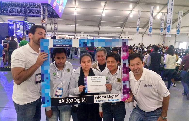 Estudiantes de tianguistenco de UAEM destacan en aldea digital