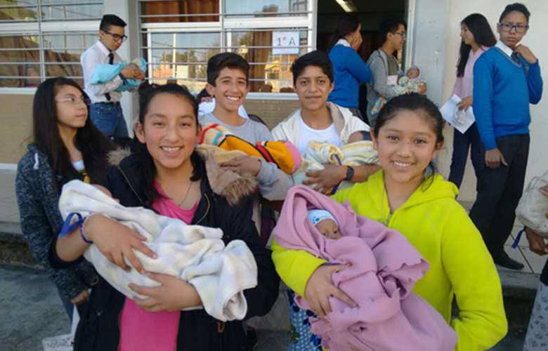 Cuida Toluca a su niñez y juventud con talleres de Maternidad y Paternidad Compartida