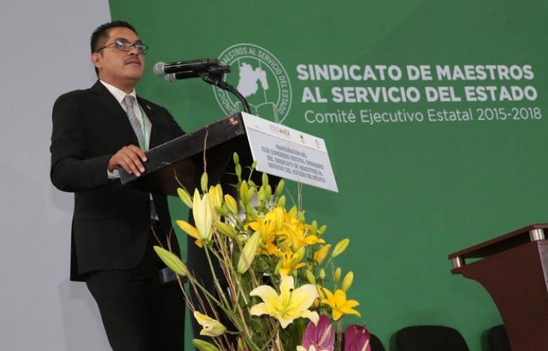 Rindió Abraham Saroné su Tercer Informe de Trabajo en el SMSEM