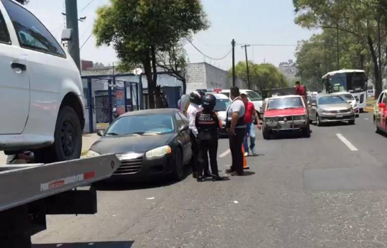 Más autos enviados a corralón por falta de verificación en Toluca 