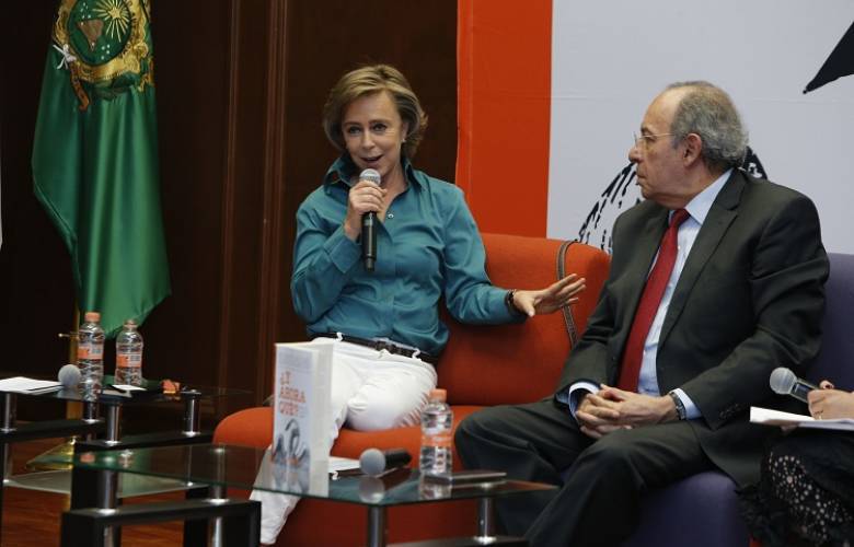 Presentan en UAEM ¿Y ahora qué? México ante el 2018