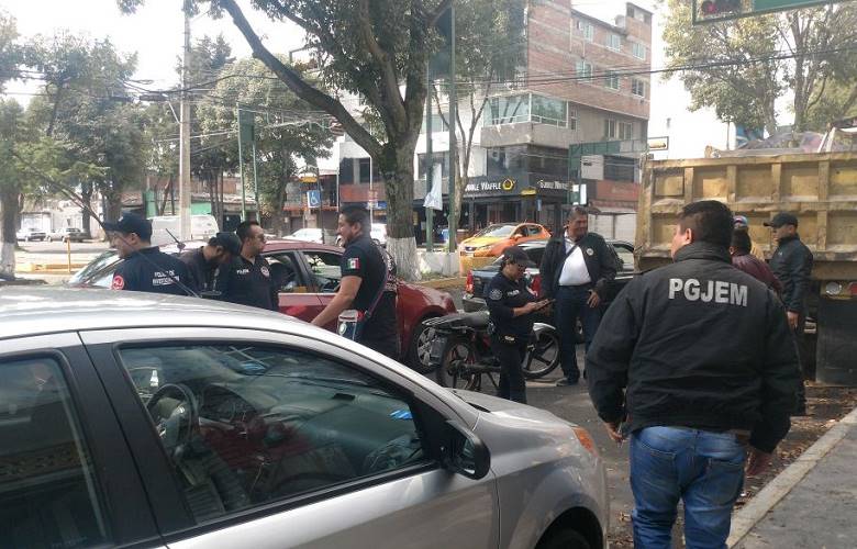 Detiene fiscalía mexiquense a 21 personas mediante un operativo en Toluca 