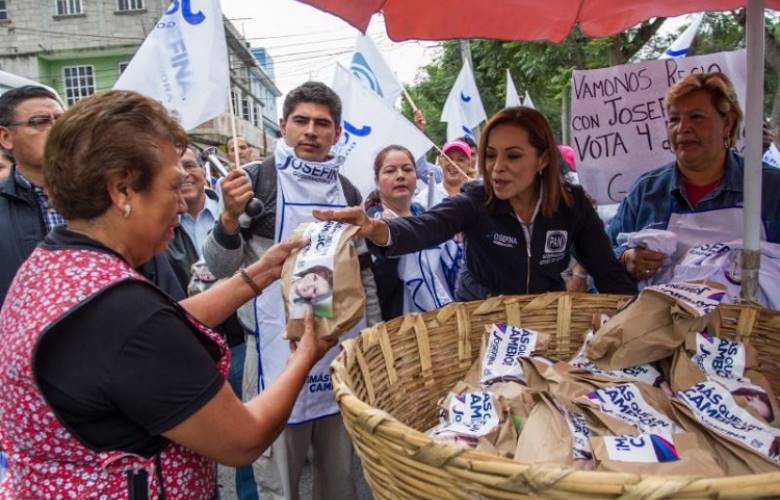 Contaduría de UAEM es sede de congresos de  investigación en ciencias económico-administrativas