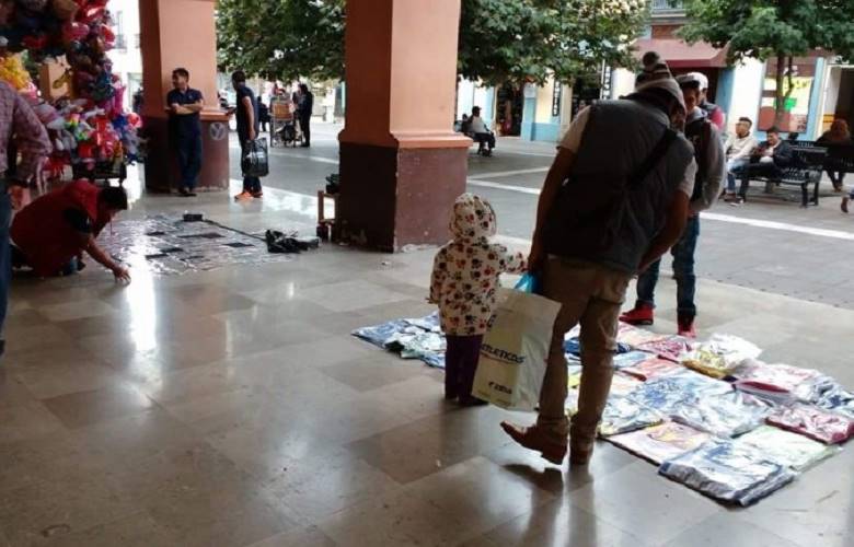 En Toluca recorridos permanentes para invitar al comercio informal a regularizarse